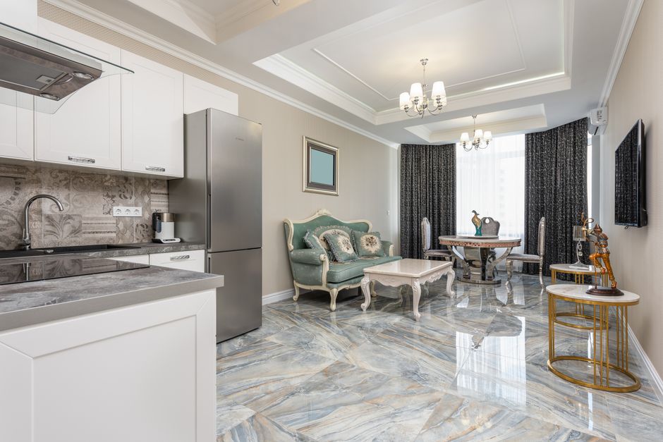 Moderne keuken met art deco pastelkleuren. Moderne keuken met art deco pastelkleuren.